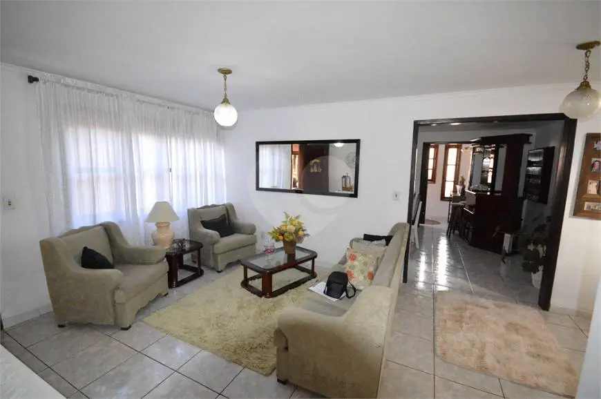 Foto 5 de Casa com 7 Quartos à venda, 369m² em Fátima, Canoas