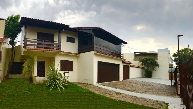 Foto 1 de Casa com 7 Quartos à venda, 750m² em Ipanema, Porto Alegre