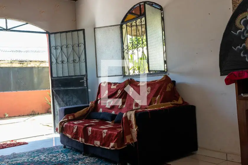 Foto 4 de Casa com 7 Quartos para alugar, 450m² em Planalto, Manaus