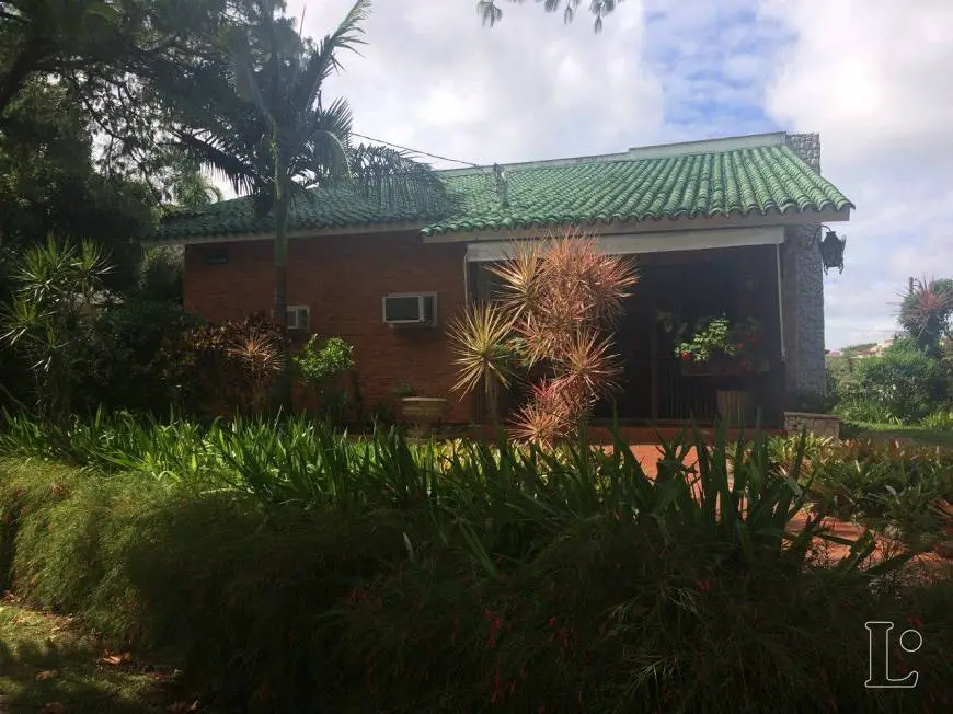 Foto 3 de Casa com 8 Quartos à venda, 297m² em Vila Assunção, Porto Alegre