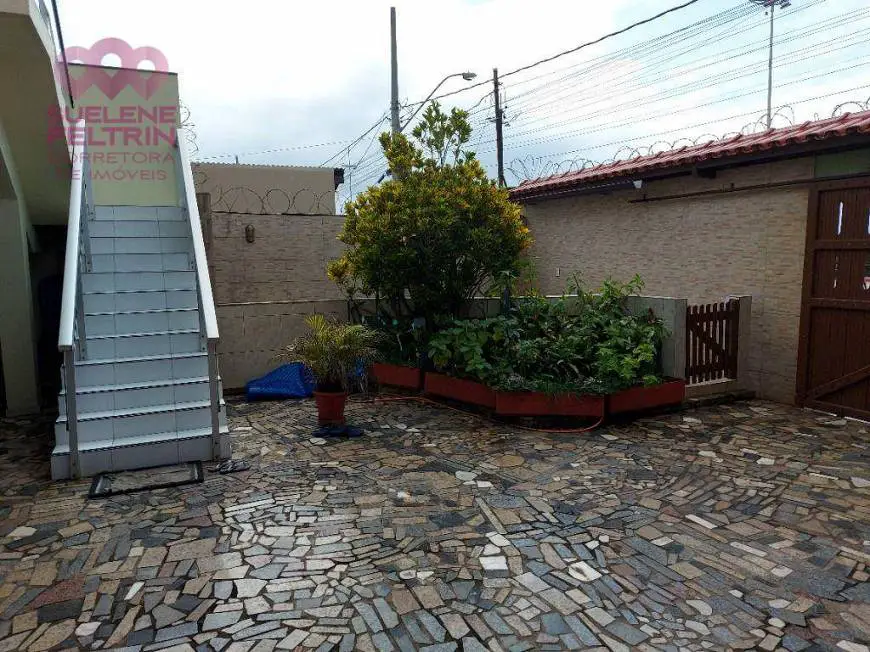 Foto 5 de Casa com 9 Quartos à venda, 567m² em Parque Jacaraípe, Serra