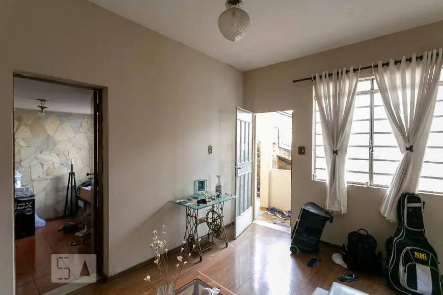 Foto 4 de Casa com 9 Quartos para alugar, 380m² em Sagrada Família, Belo Horizonte