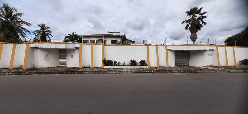 Foto 1 de Casa com 9 Quartos para alugar, 1800m² em Turu, São Luís