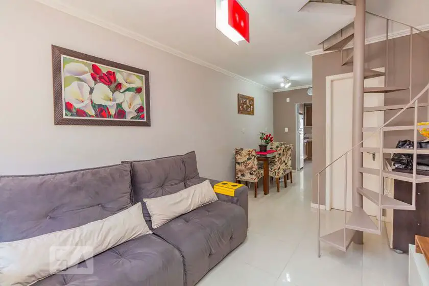 Foto 1 de Casa de Condomínio com 2 Quartos para alugar, 96m² em Alto Petrópolis, Porto Alegre
