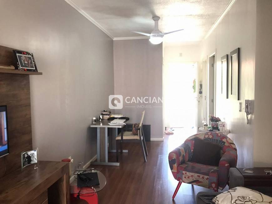Foto 3 de Casa de Condomínio com 2 Quartos à venda, 60m² em Cerrito, Santa Maria