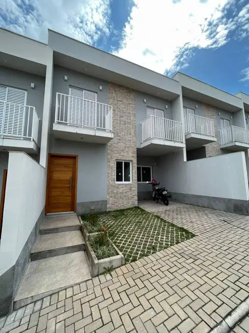 Foto 1 de Casa de Condomínio com 2 Quartos à venda, 110m² em Jardim Itapema, Guararema