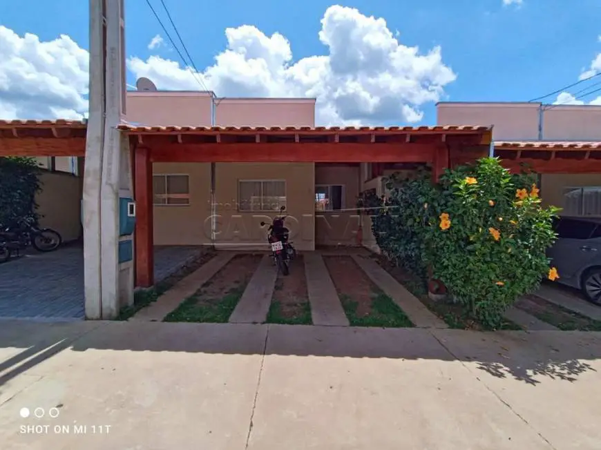 Foto 2 de Casa de Condomínio com 2 Quartos para alugar, 79m² em Jardim Tangará, São Carlos