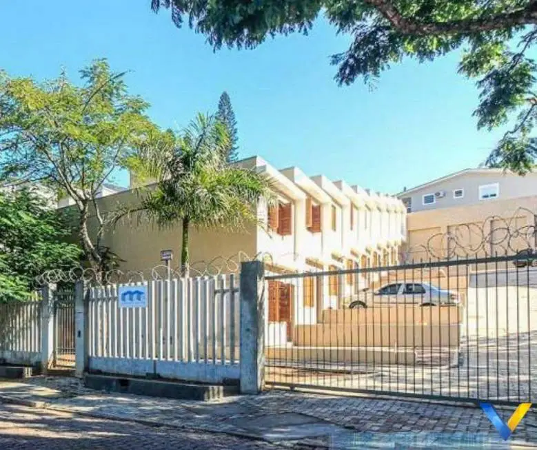Foto 2 de Casa de Condomínio com 2 Quartos à venda, 106m² em Nonoai, Porto Alegre