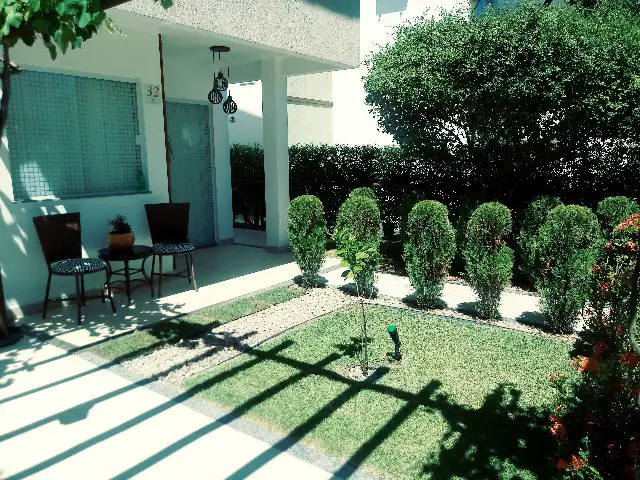 Foto 1 de Casa de Condomínio com 3 Quartos para alugar, 120m² em Abrantes, Camaçari