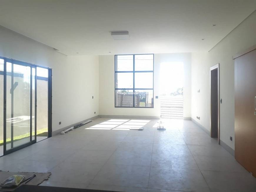 Foto 3 de Casa de Condomínio com 3 Quartos à venda, 189m² em Alphaville Campo Grande, Campo Grande