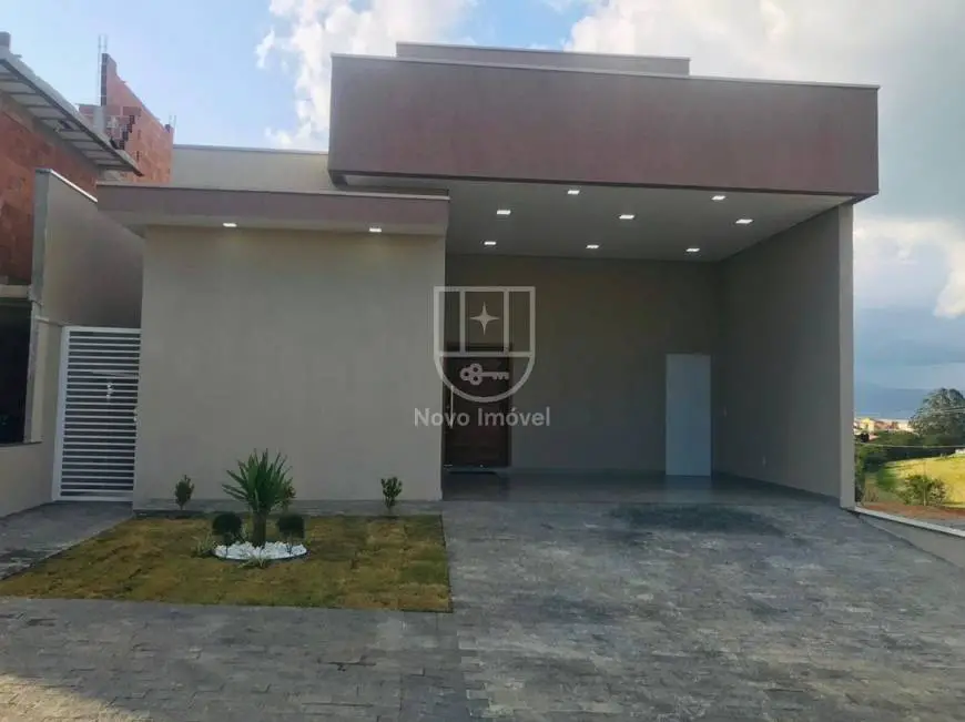 Foto 1 de Casa de Condomínio com 3 Quartos à venda, 210m² em Caçapava Velha, Caçapava