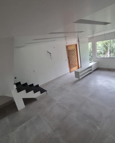 Foto 5 de Casa de Condomínio com 3 Quartos à venda, 1000m² em Campo Grande, Rio de Janeiro