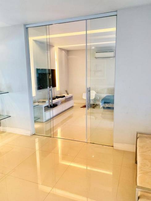 Foto 5 de Casa de Condomínio com 3 Quartos à venda, 382m² em Campo Grande, Rio de Janeiro