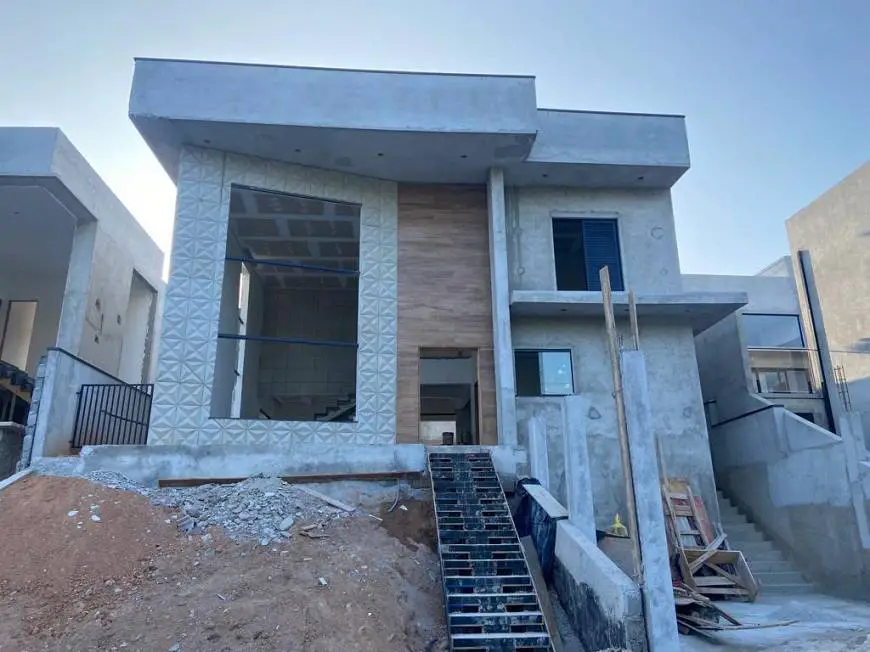 Foto 1 de Casa de Condomínio com 3 Quartos à venda, 227m² em Centro, Atibaia