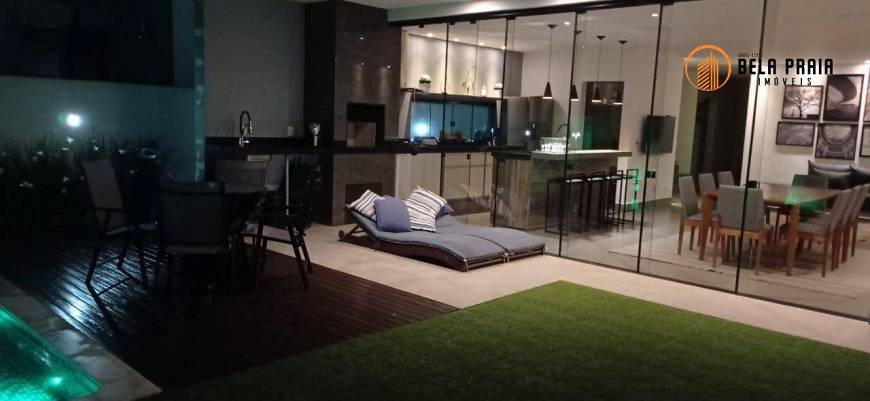 Foto 2 de Casa de Condomínio com 3 Quartos à venda, 239m² em Centro, Balneário Piçarras