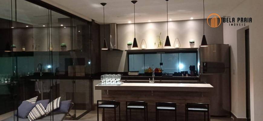 Foto 4 de Casa de Condomínio com 3 Quartos à venda, 239m² em Centro, Balneário Piçarras