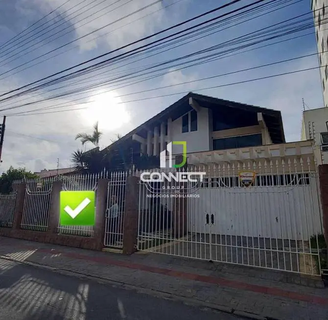 Foto 1 de Casa de Condomínio com 3 Quartos à venda, 385m² em Centro, Itajaí