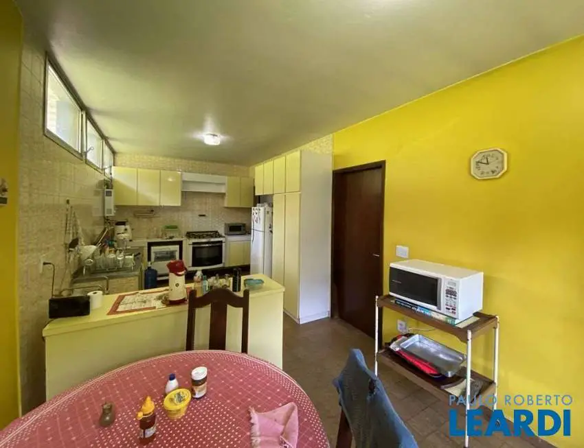 Foto 1 de Casa de Condomínio com 3 Quartos à venda, 472m² em Chácara do Refugio, Carapicuíba