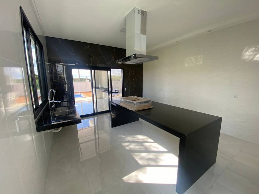 Foto 5 de Casa de Condomínio com 3 Quartos à venda, 360m² em Condominio Terras Alpha Anapolis, Anápolis