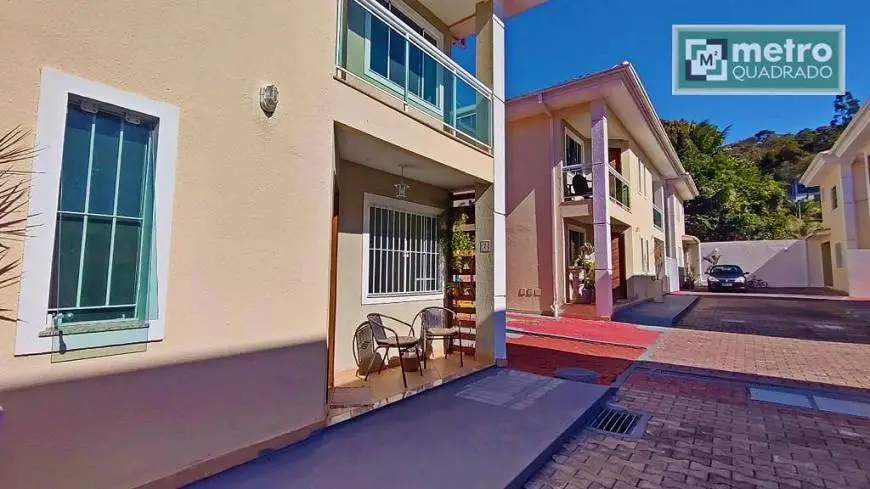 Foto 3 de Casa de Condomínio com 3 Quartos à venda, 120m² em Costazul, Rio das Ostras