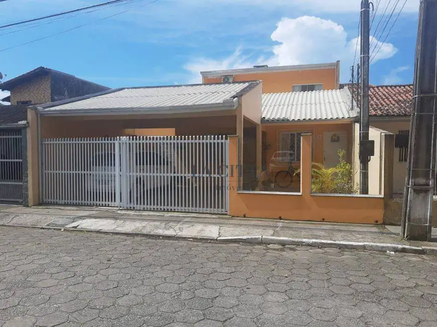 Foto 1 de Casa de Condomínio com 3 Quartos à venda, 171m² em Dom Bosco, Itajaí