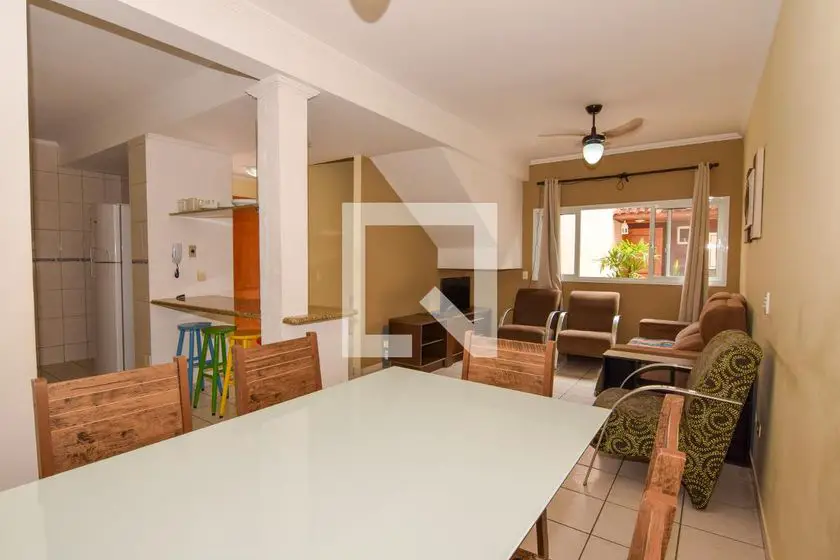Foto 5 de Casa de Condomínio com 3 Quartos para alugar, 180m² em Enseada, Guarujá