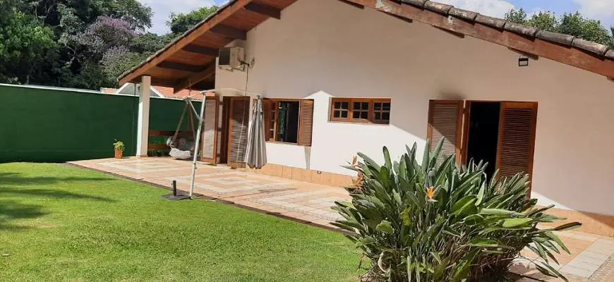Foto 1 de Casa de Condomínio com 3 Quartos à venda, 422m² em Granja Viana, Carapicuíba