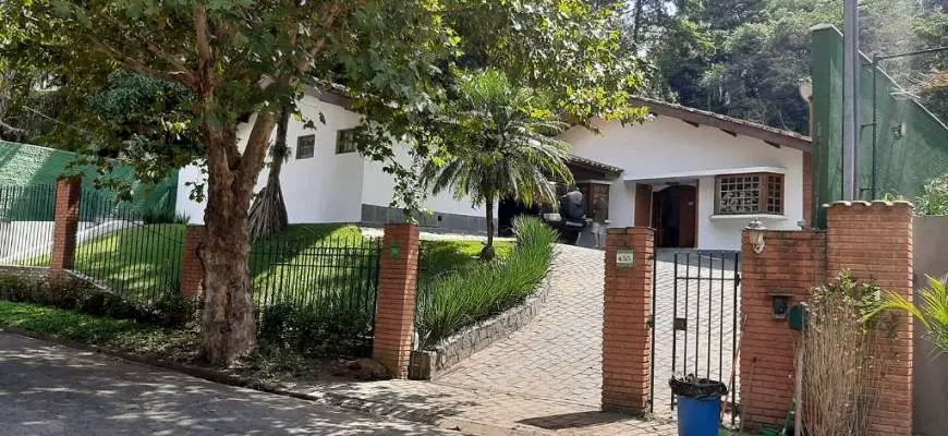 Foto 3 de Casa de Condomínio com 3 Quartos à venda, 422m² em Granja Viana, Carapicuíba