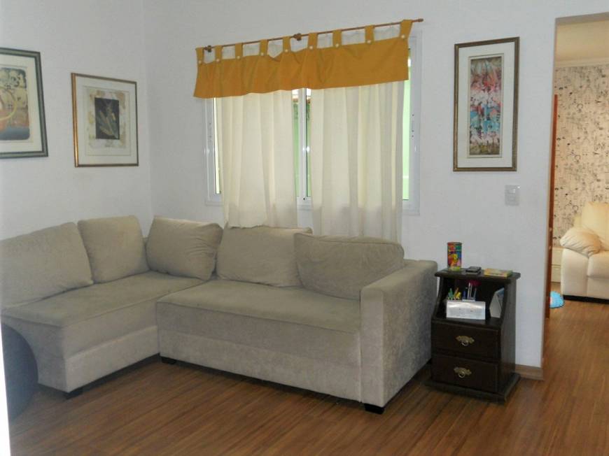 Foto 3 de Casa de Condomínio com 3 Quartos à venda, 134m² em Granja Viana, Cotia