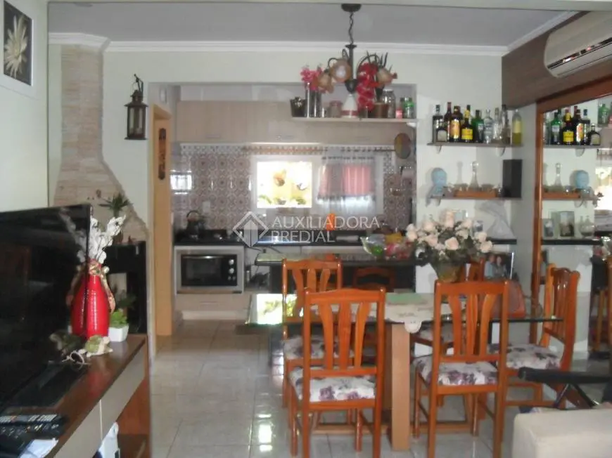 Foto 1 de Casa de Condomínio com 3 Quartos para alugar, 89m² em Harmonia, Canoas
