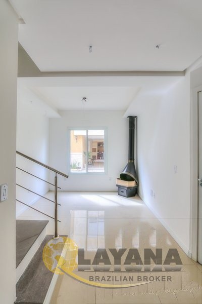 Foto 1 de Casa de Condomínio com 3 Quartos à venda, 120m² em Ipanema, Porto Alegre