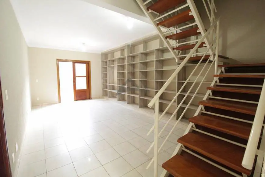 Foto 1 de Casa de Condomínio com 3 Quartos para alugar, 115m² em Jardim Conceição, Campinas