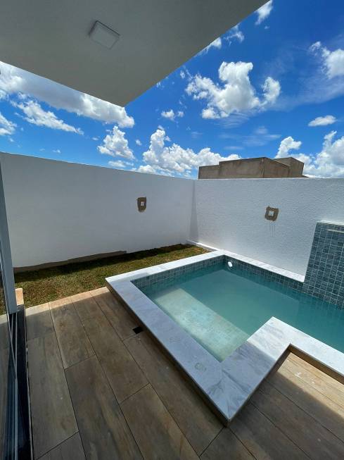 Foto 5 de Casa de Condomínio com 3 Quartos à venda, 144m² em Jardim Imperial, Cuiabá