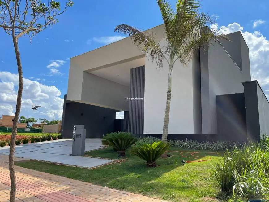 Foto 2 de Casa de Condomínio com 3 Quartos à venda, 182m² em Jardim Montevideu, Campo Grande