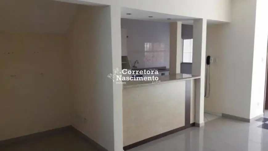 Foto 1 de Casa de Condomínio com 3 Quartos para alugar, 140m² em Jardim Santa Maria, Jacareí