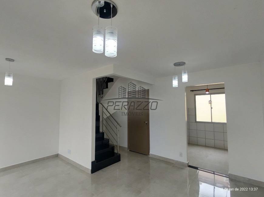 Foto 2 de Casa de Condomínio com 3 Quartos para alugar, 67m² em Jardins Mangueiral, Brasília