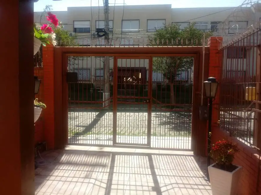 Foto 1 de Casa de Condomínio com 3 Quartos à venda, 79m² em Morro Santana, Porto Alegre