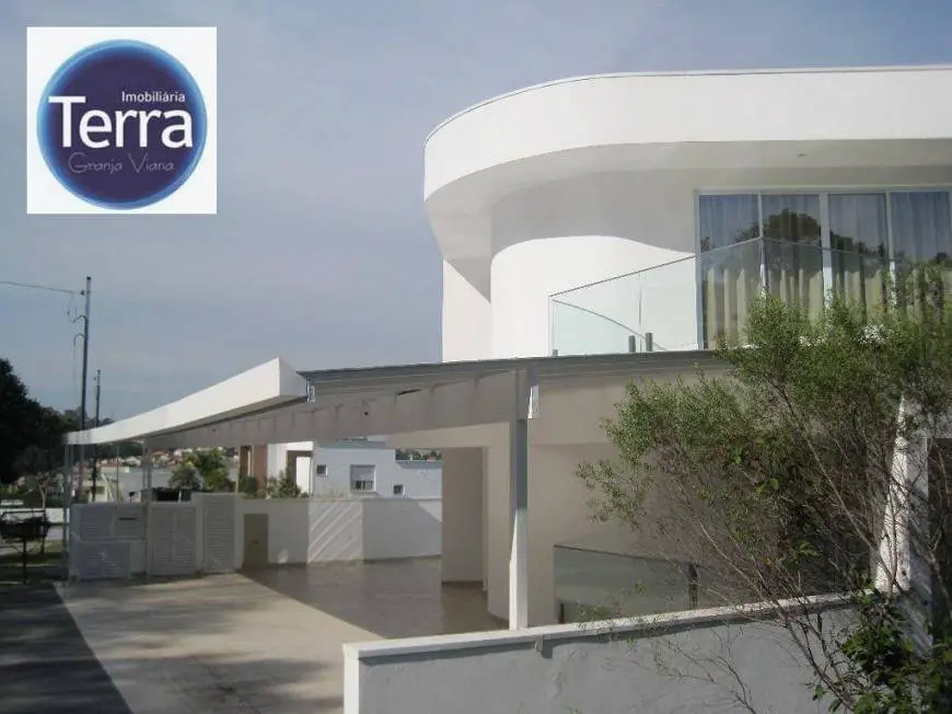 Foto 2 de Casa de Condomínio com 3 Quartos à venda, 425m² em Nova Fazendinha, Carapicuíba