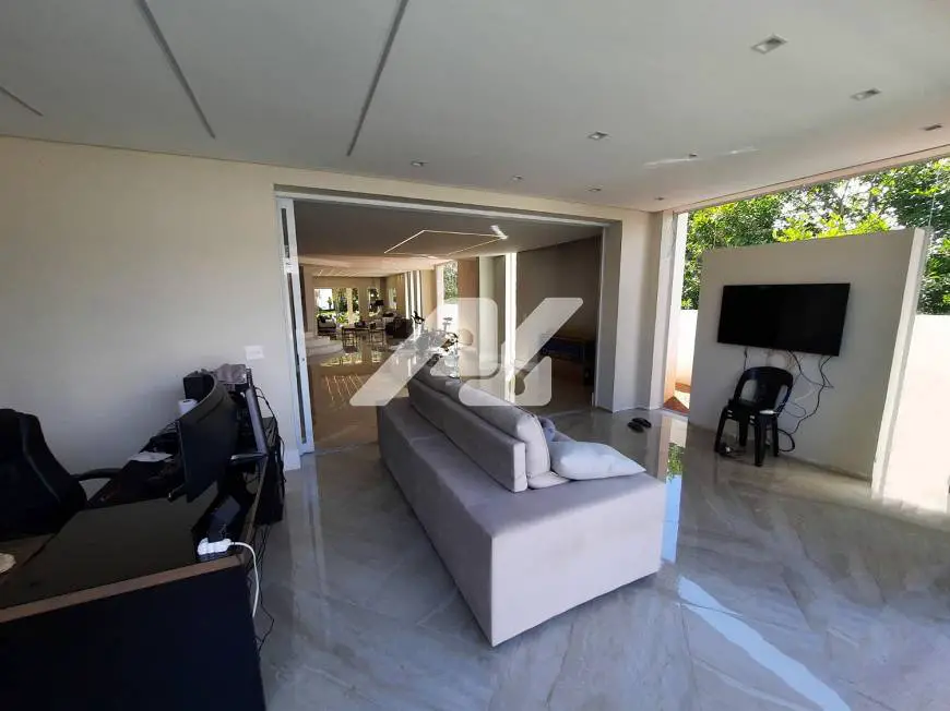 Foto 4 de Casa de Condomínio com 3 Quartos à venda, 600m² em Parque Residencial Maison Blanche, Valinhos