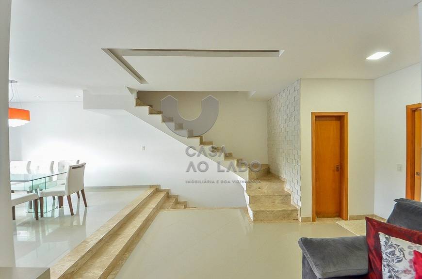 Foto 5 de Casa de Condomínio com 3 Quartos à venda, 211m² em Pinheirinho, Curitiba