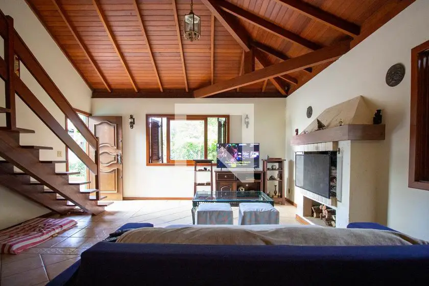 Foto 1 de Casa de Condomínio com 3 Quartos para alugar, 250m² em Porto da Lagoa, Florianópolis