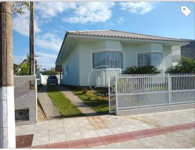 Foto 1 de Casa de Condomínio com 3 Quartos à venda, 140m² em Praia de Fora, Palhoça