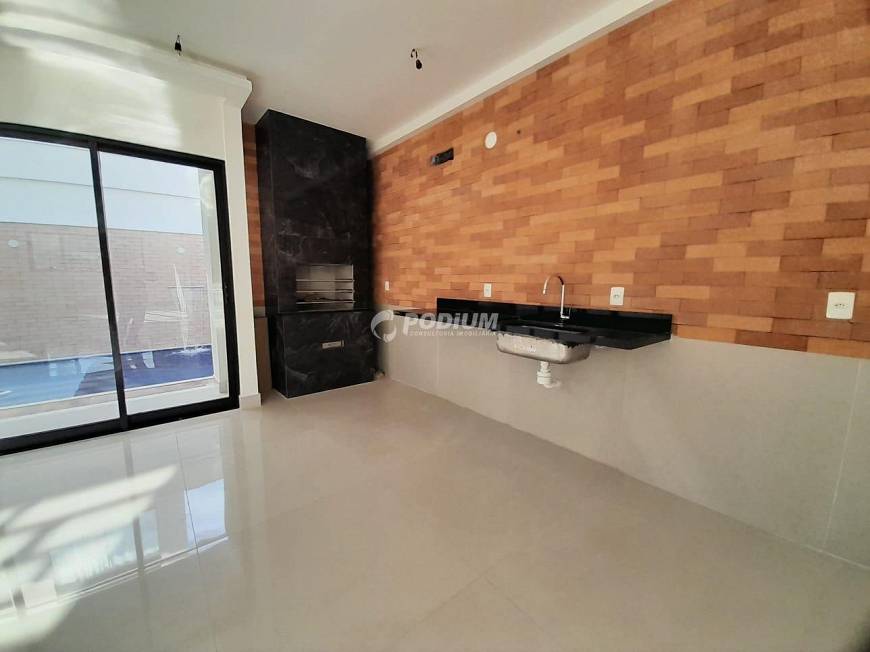 Foto 5 de Casa de Condomínio com 3 Quartos à venda, 250m² em Recreio Dos Bandeirantes, Rio de Janeiro