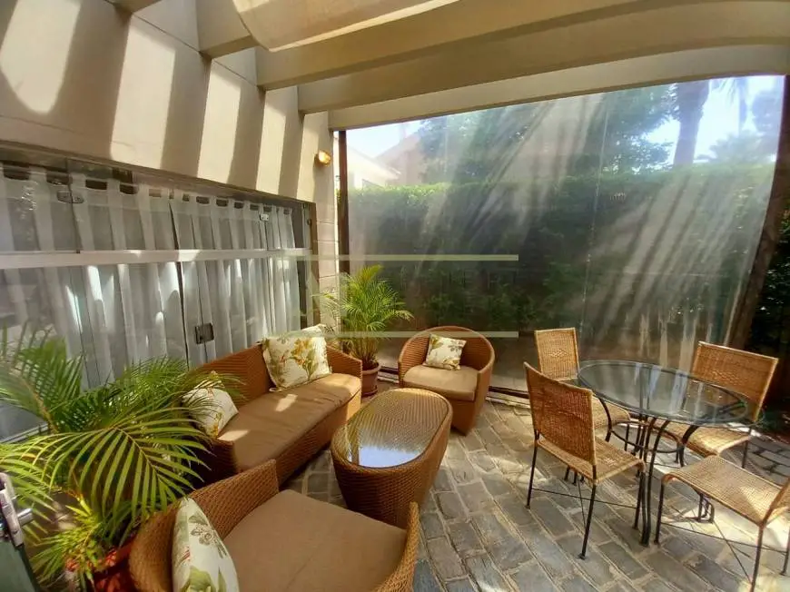 Foto 1 de Casa de Condomínio com 3 Quartos à venda, 290m² em Res.Tres Alphaville, Santana de Parnaíba