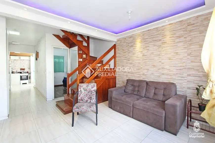 Foto 1 de Casa de Condomínio com 3 Quartos para alugar, 89m² em Rio Branco, Canoas