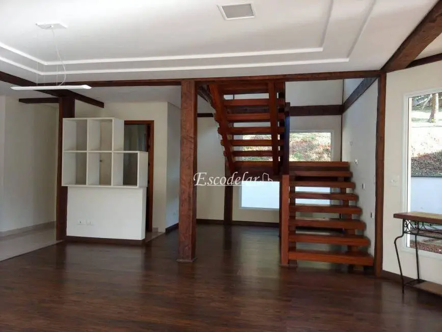Foto 5 de Casa de Condomínio com 3 Quartos à venda, 305m² em Roseira, Mairiporã