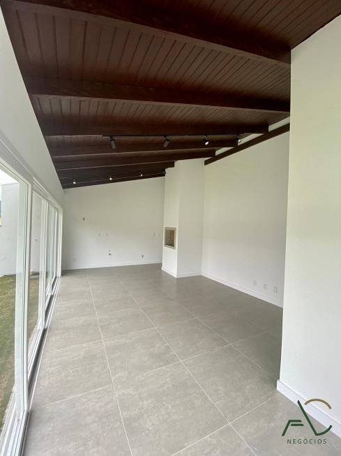 Foto 5 de Casa de Condomínio com 3 Quartos à venda, 125m² em Santa Regina, Camboriú