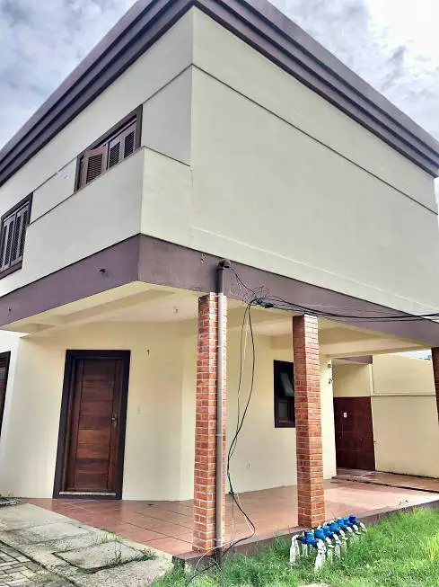 Foto 2 de Casa de Condomínio com 3 Quartos para alugar, 120m² em Tristeza, Porto Alegre