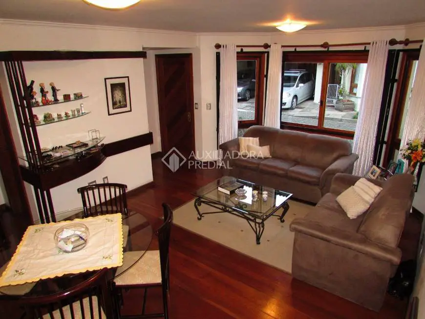 Foto 1 de Casa de Condomínio com 3 Quartos à venda, 224m² em Tristeza, Porto Alegre