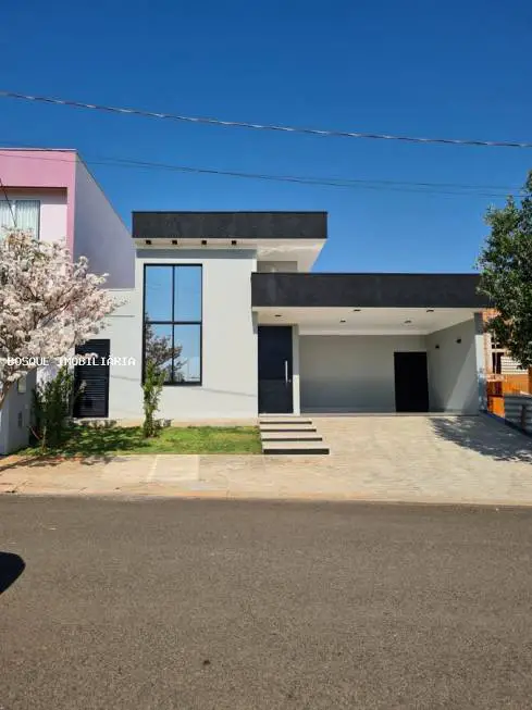 Foto 1 de Casa de Condomínio com 3 Quartos à venda, 240m² em Valência I, Álvares Machado